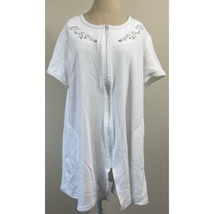 Vintage Vanity Fair Full Zip Robe White Dress